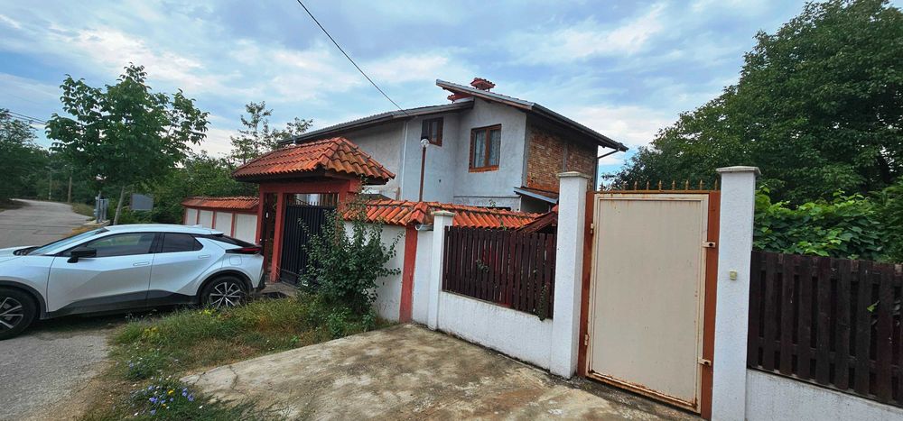 Продава се Къща в с. Прибой, Област Перник - 274 кв.м за 420 €/кв.м - Снимка #4