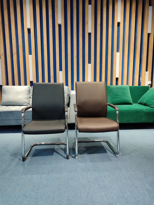 Ofisniy Visitor parker, Виситор паркер