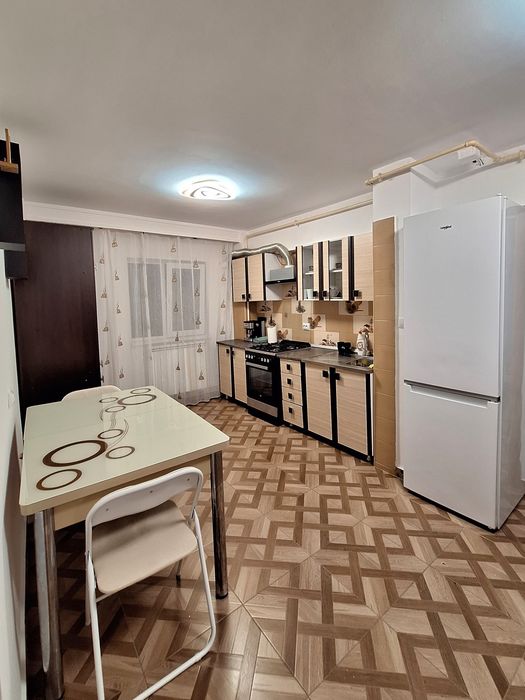 Apartament 2 camere de închiriat/ Alba iulia, Cetate (zona liceului sportiv, nr. 8)