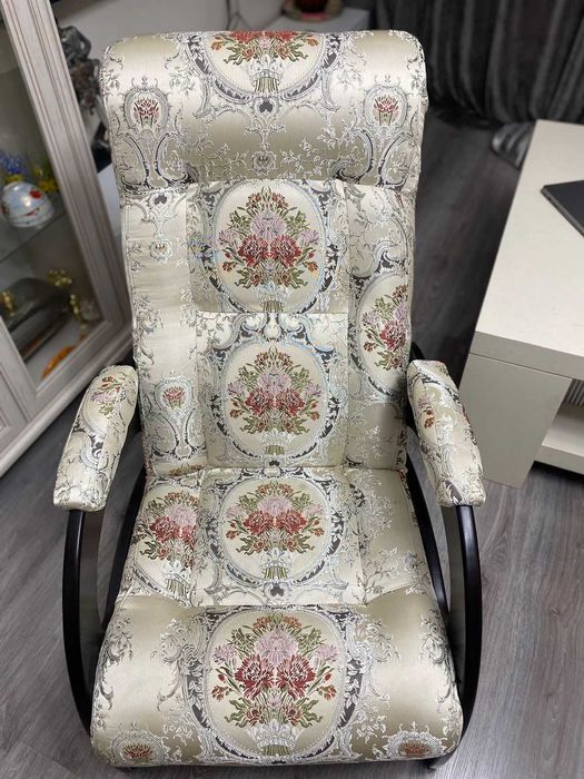 Кресло  диваны шкафы