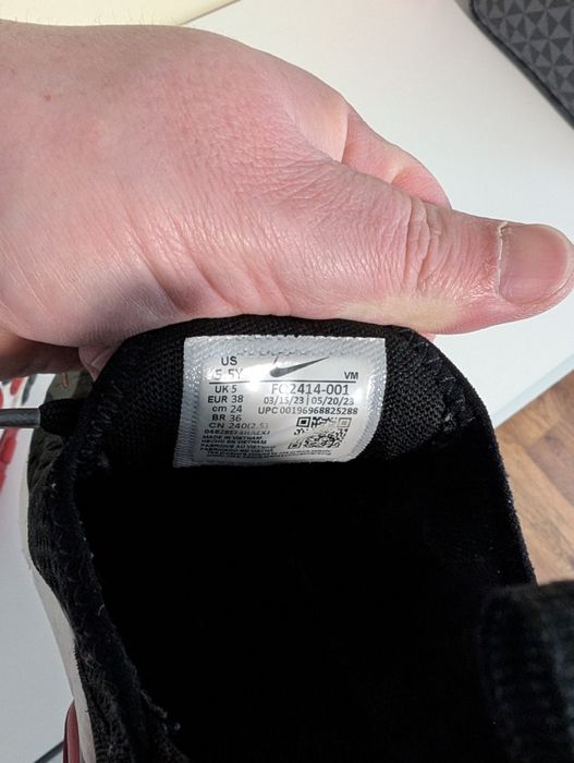 Маратонки Air max 270