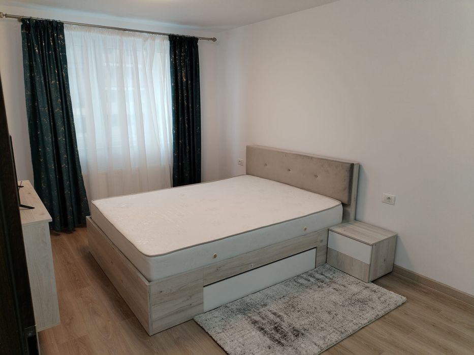 Închiriez apartament 2 camere Urban  Plaza
