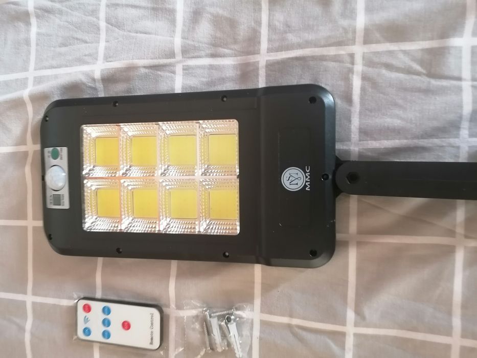 Lampă solară de putere mare  mare