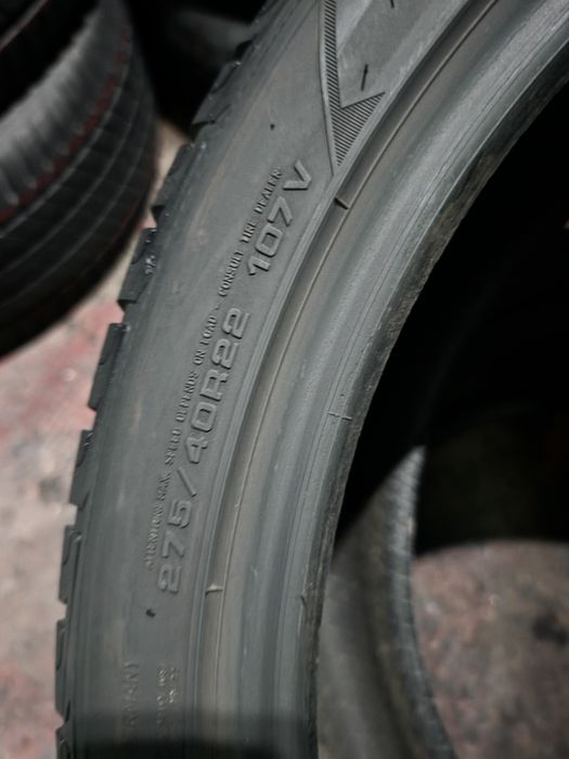 275/40R22  Goodyear 7,2-6,7mm stare foarte buna