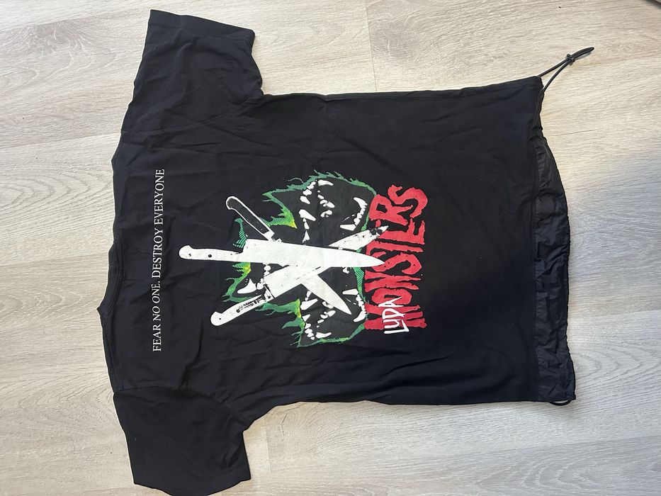 Тениски LUDA.