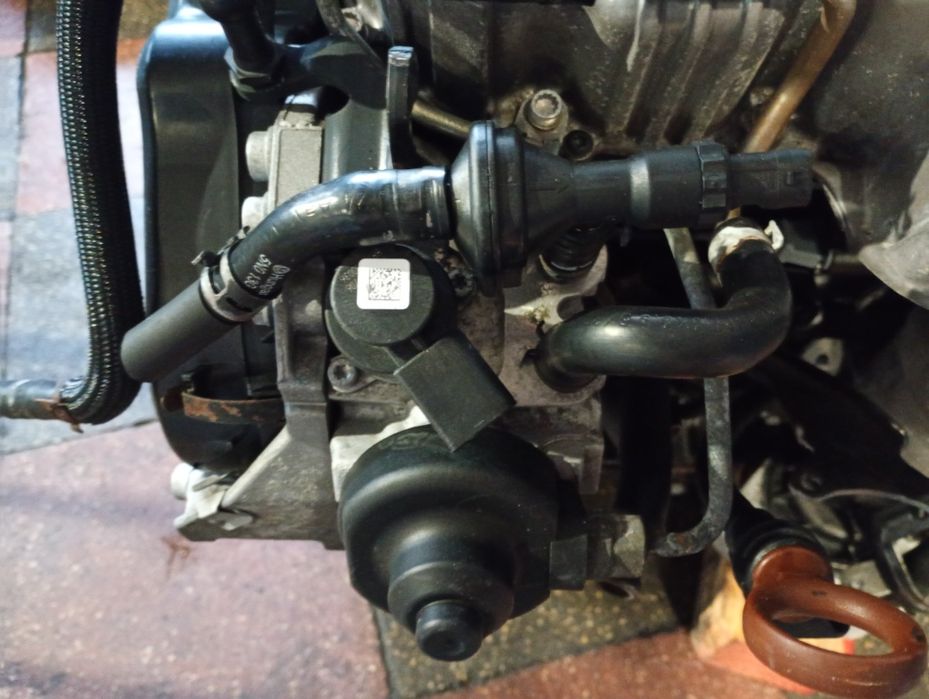 Pompa înalte pompa injectie vw passat b6 golf 6 2.0tdi 0445010507 cbd