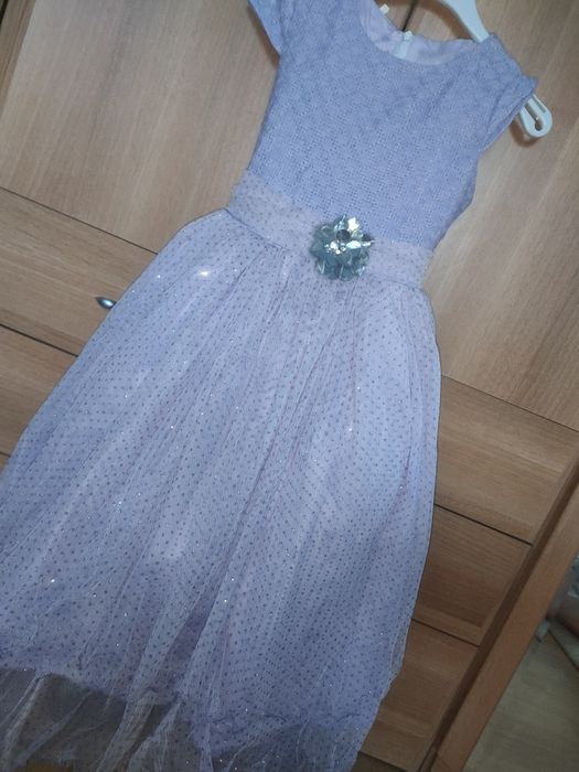 Платье на девочку