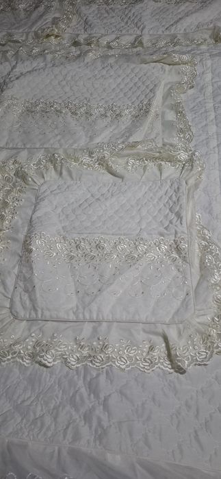 Пастельное бельё молочный цвет