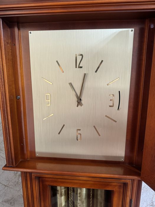 Антикварные  часы Hermle