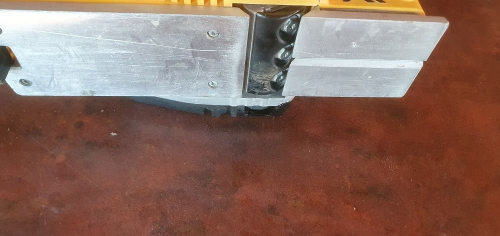 Vand rindea dewalt