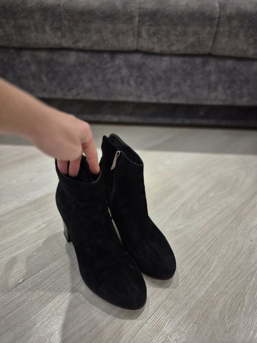 Ботильоны на каблуке