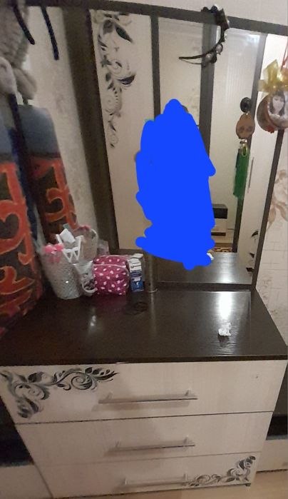 Спальный гарнитур