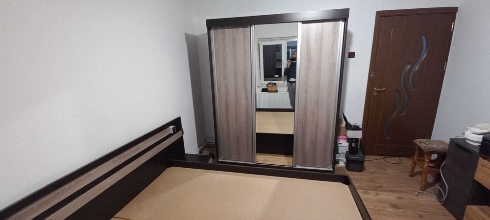 Mobila pentru dormitor + saltea