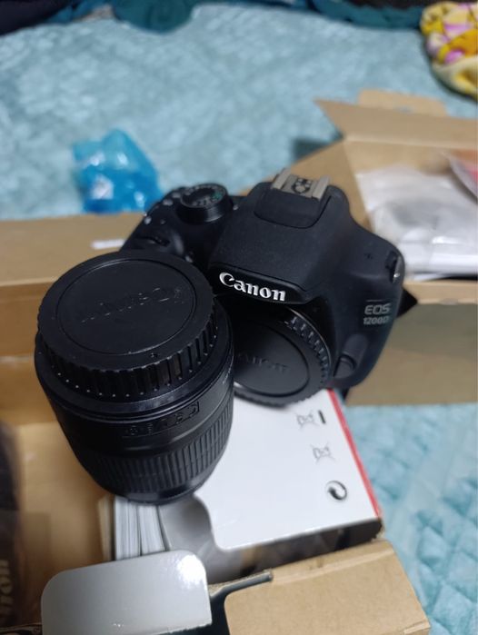 Кэнон 1200D 2 штуки