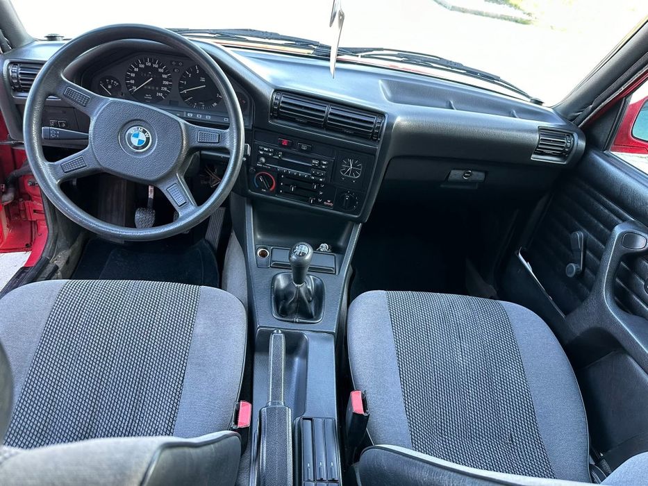 BMW E30 316 ursulet