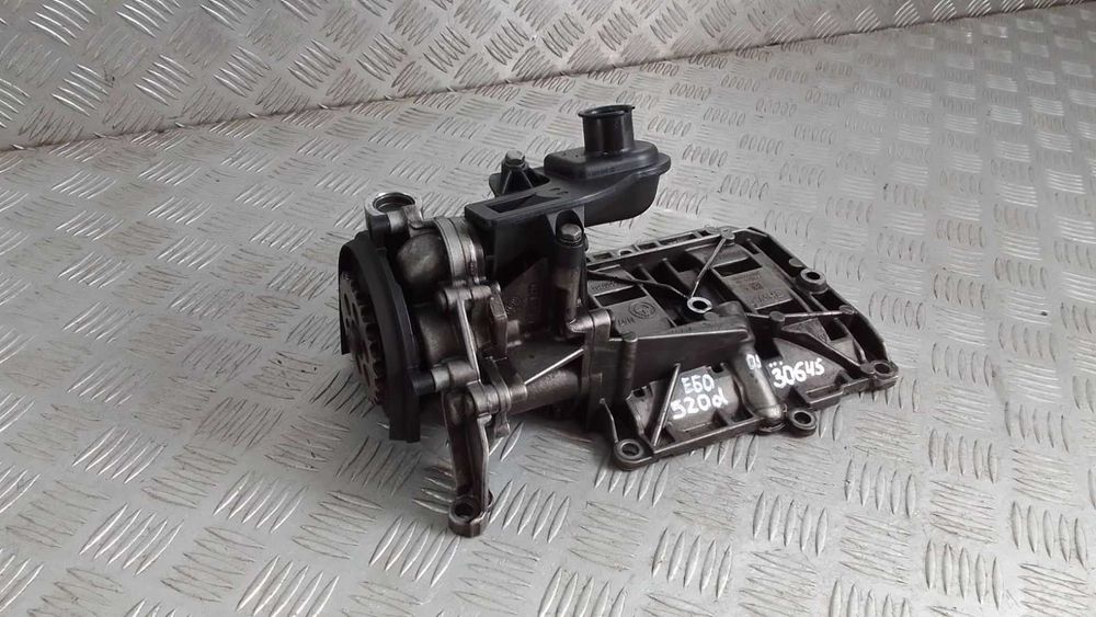 Маслена помпа BMW 520D E60 177кс. 2009г.