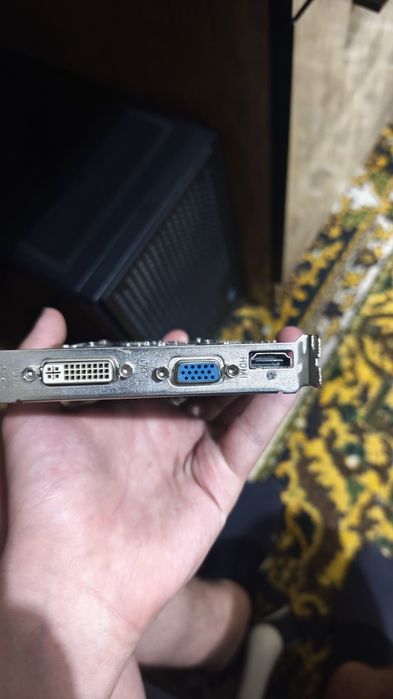 Видеокарта GT730 на 2 Гб DDR3