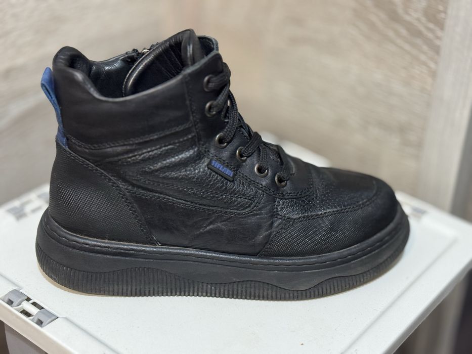 Демисезонные ботинки