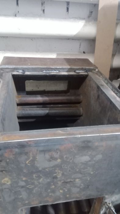 Котел твердотопливный