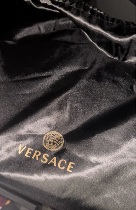 Versace autentica