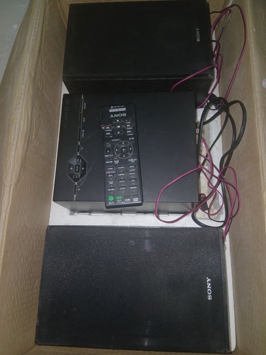 Колонка Sony CMT-S40D