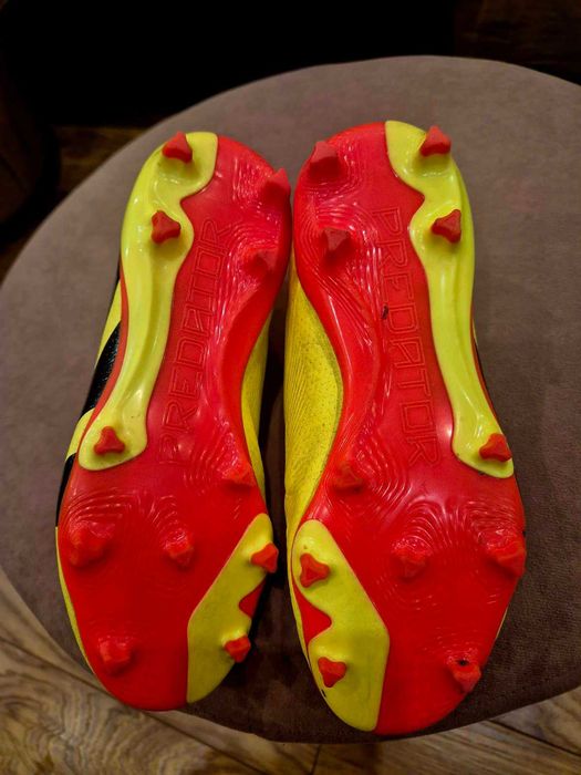 Детски футболни обувки 34 номер