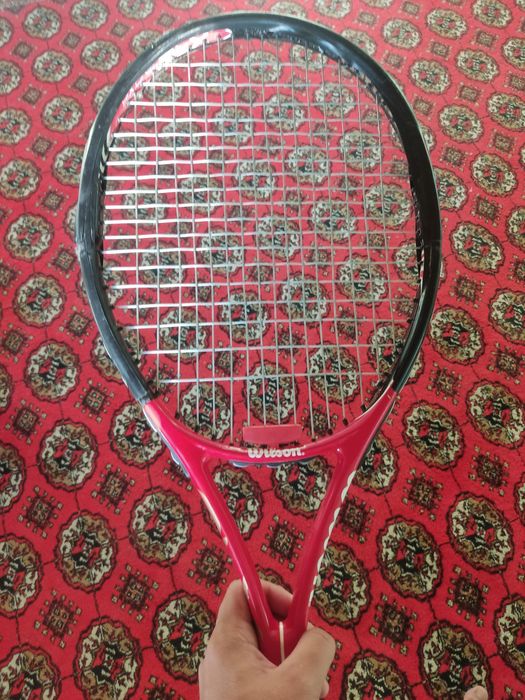 Katta tenis raketkasi