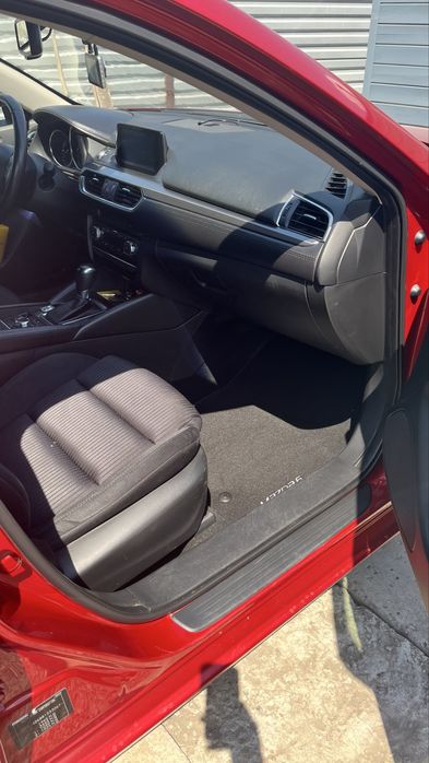 Mazda 6 2015 года