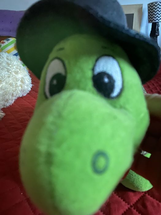 Jucarii din plus, diferite marimi si modele