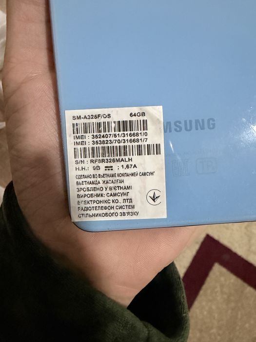 Samsung.A32 holati yaxshi karobkasiz