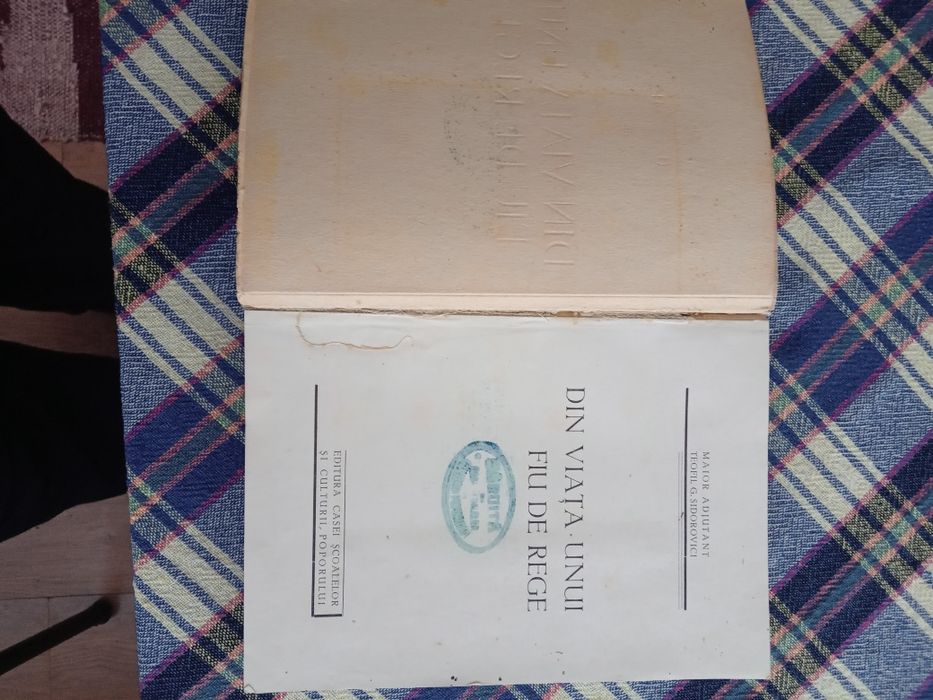 Vand carte veche "Din viata unui fiu de" Editie limitata. rege"