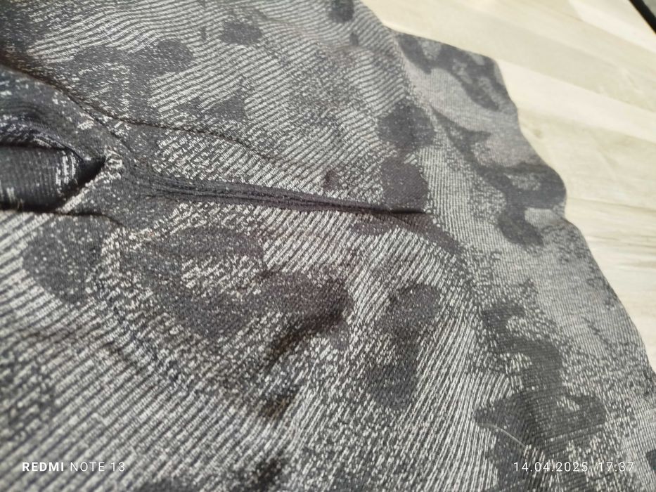 Клин оформящ дупето.