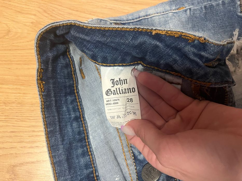 Къси панталони женски