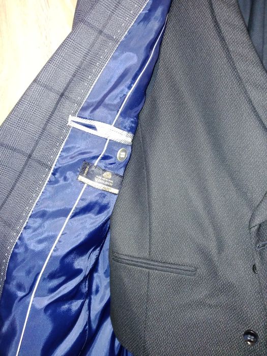 Костюм мужской 48р.