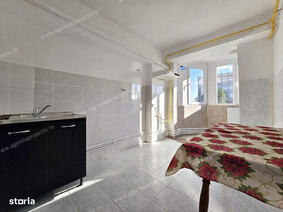 Apartament cu 4 camere, vedere spre Dunăre