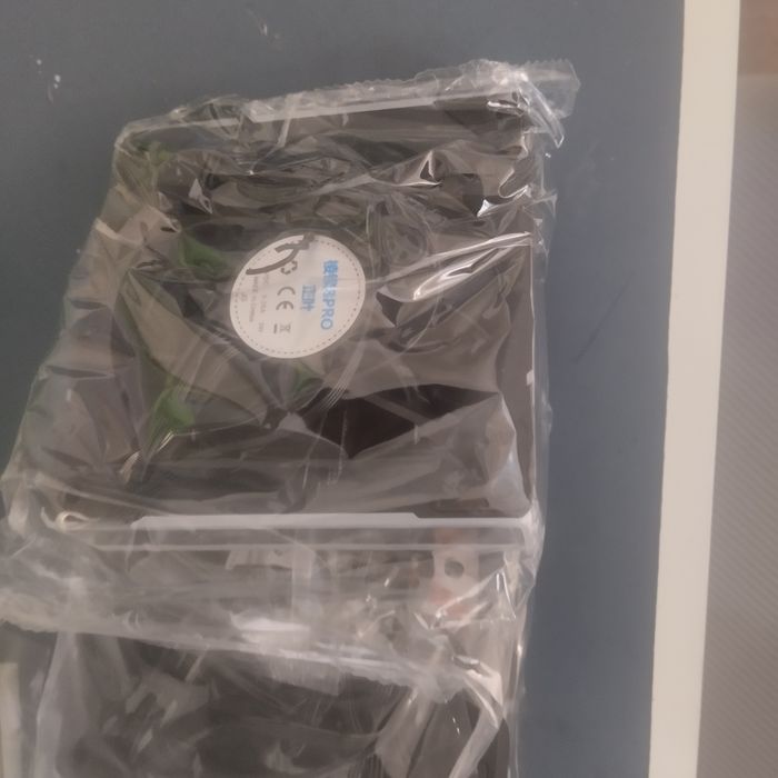 ARGB вентиляторы корпуса