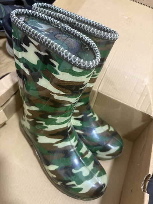 Резиновые сапоги детские