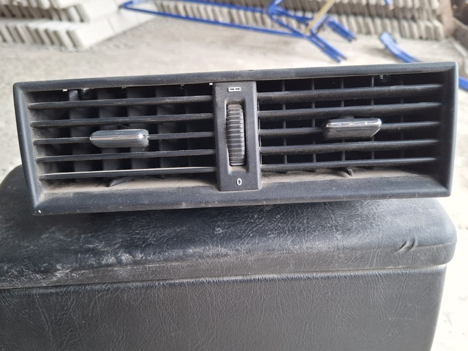 Топлевная рейка мерседес 202