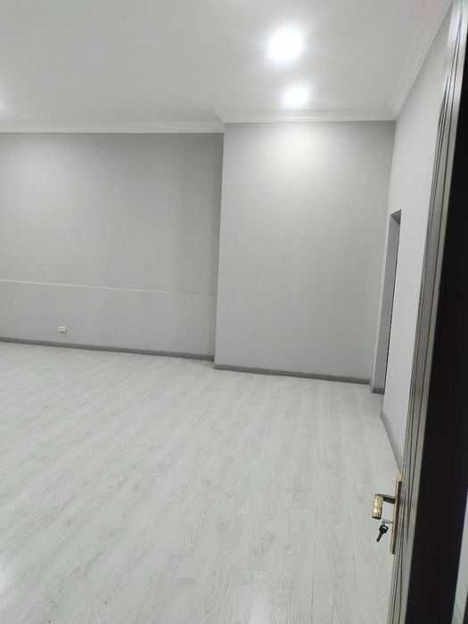 Офис 60м2 Ориентир Чорсу (30098)