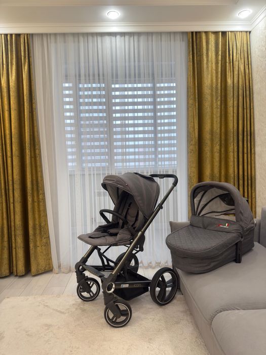 Коляска для малыша, состояние отличное