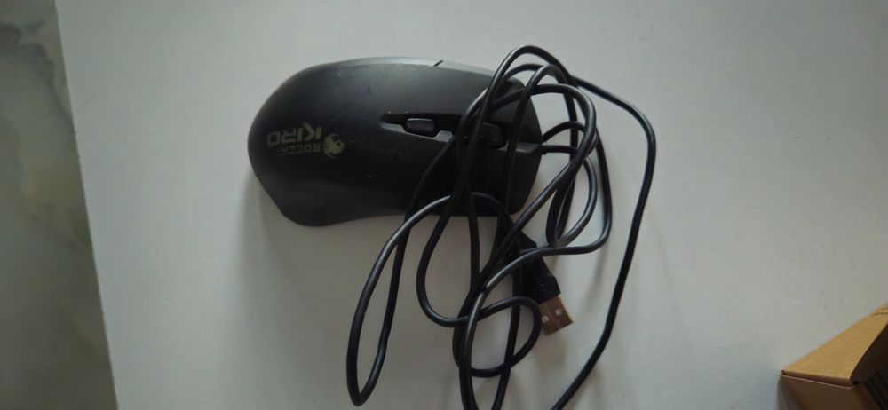 Mouse Gaming Roccat kiro