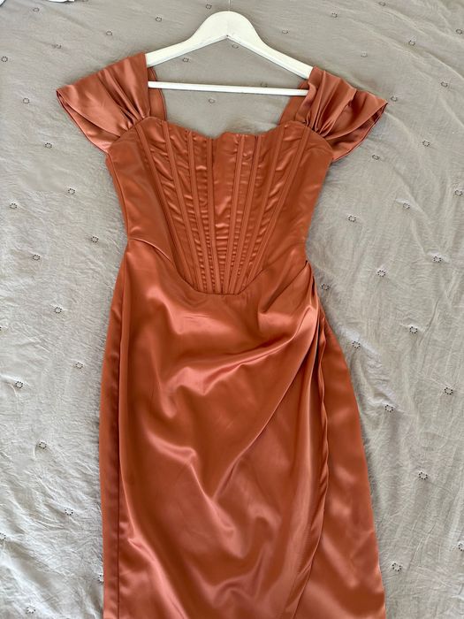 Официална рокля Lorreti