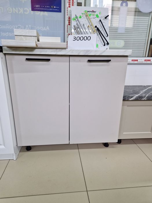 Мебельные тумбы для дома