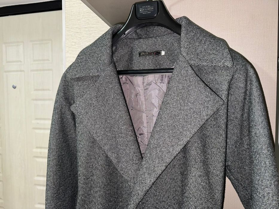 Пальто осенняя серая