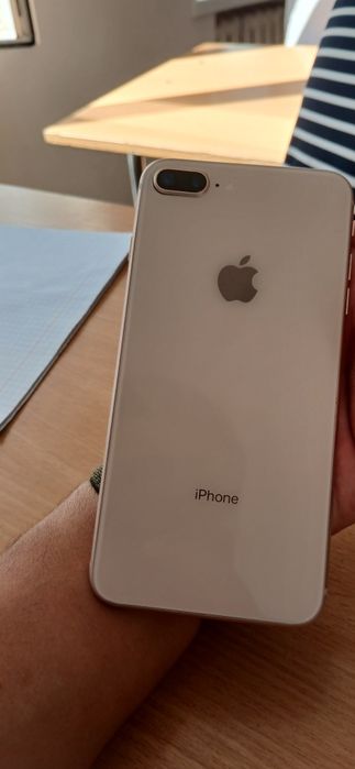 Iphone   8  plus