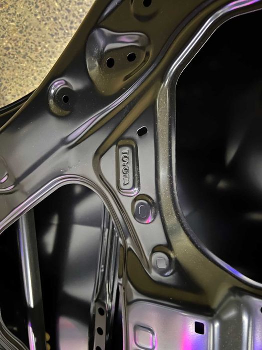 Задняя дверь оригинал Prado 150