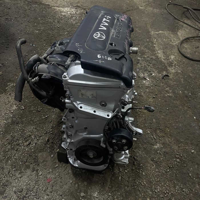 Продам двигатель 2 AZ