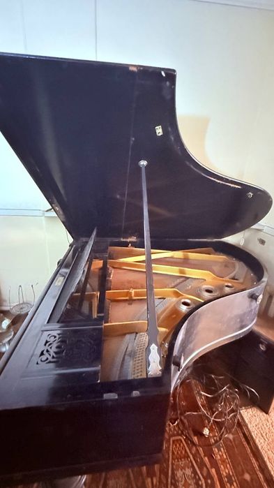 Рояль J. Kenpfer Fils (Варшава, антикварный, 1889 г.)  недорого