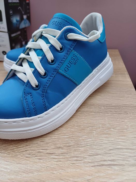 Страхотни обувки за момче