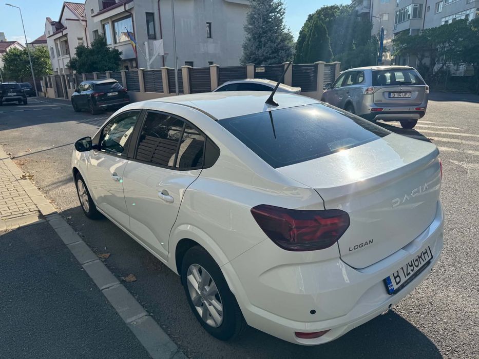 Dacia Logan 2023 CVT
